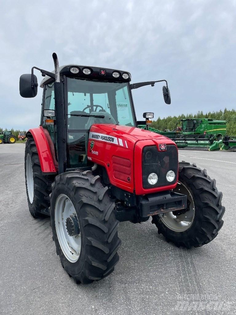 Massey Ferguson 5445 Trattori