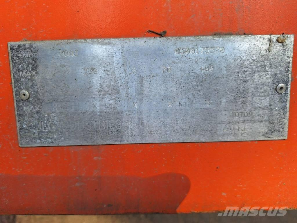 JLG 600AJ Piattaforme a braccio articolato