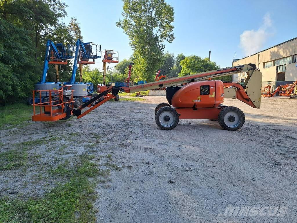 JLG 600AJ Piattaforme a braccio articolato