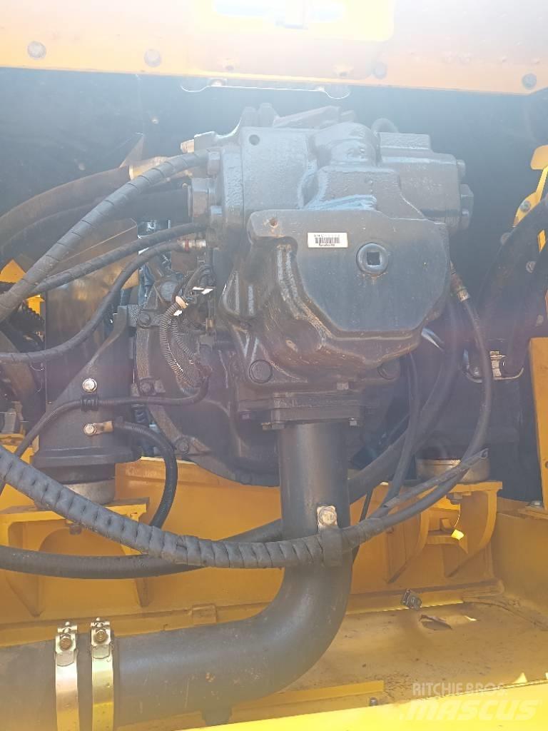 Komatsu pc360 Escavatori cingolati