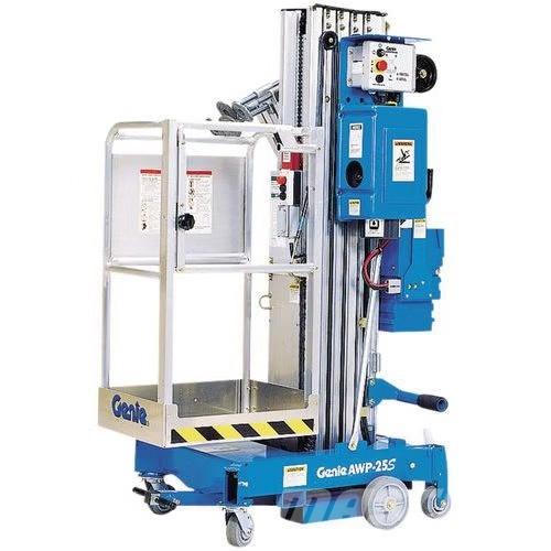 Genie AWP-30S Sollevatori verticali