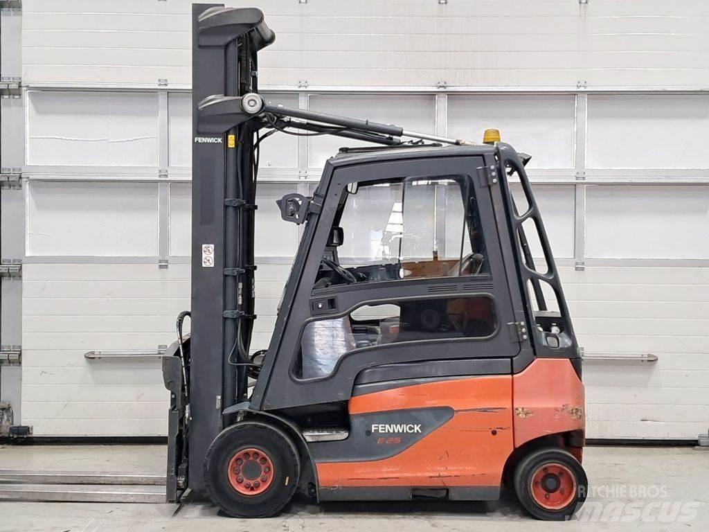 Linde E25-01 Carrelli elevatori elettrici