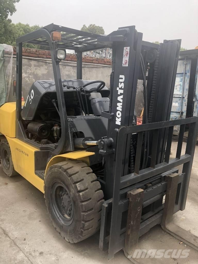 Komatsu 5 Ton Carrelli elevatori diesel