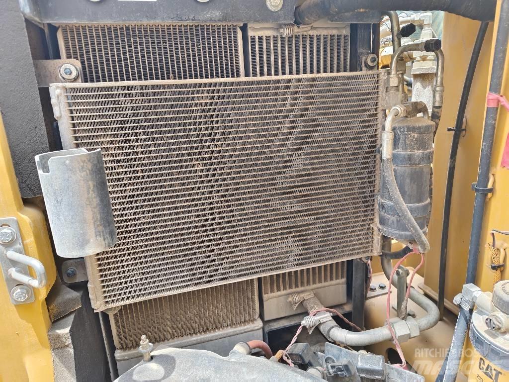 CAT 308 E 2 Escavatori cingolati