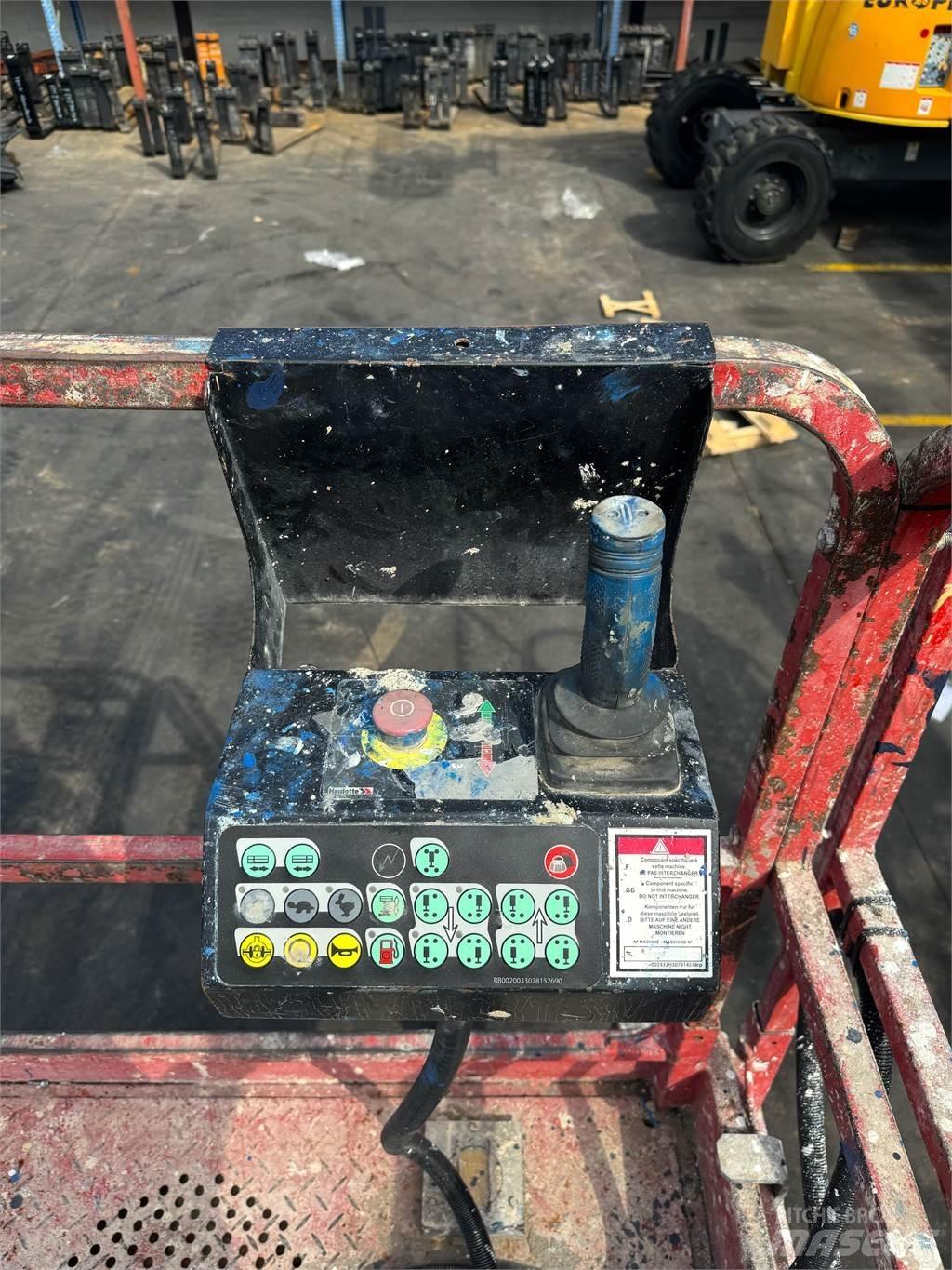Haulotte C12DX Piattaforme a pantografo