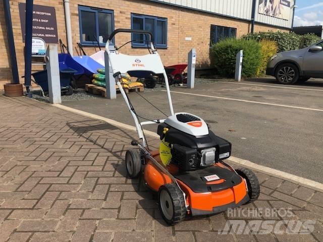 Stihl RM 4 RTP Tosaerba a spinta