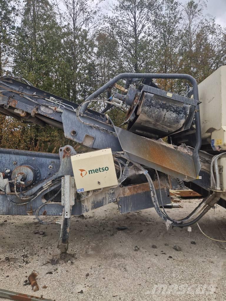 Metso 116S Frantoi mobili