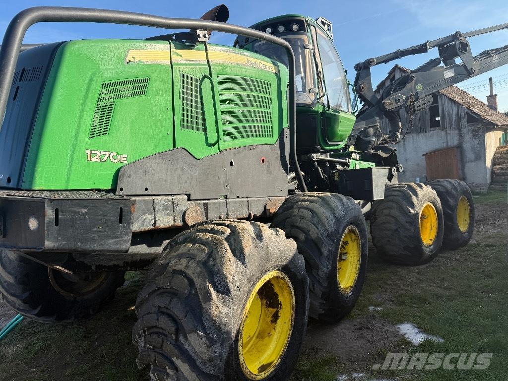 John Deere 1270 E Abbattitrici, Disboscatrici
