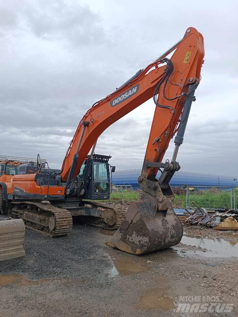 Doosan DX 340 LC-5 Escavatori cingolati