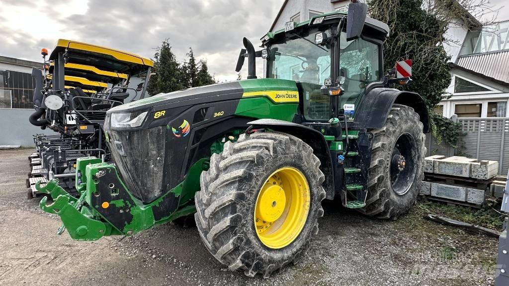 John Deere 8R 340 Trattori