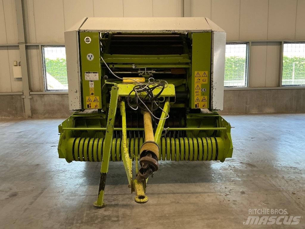 CLAAS Rollant 240 Rotopresse