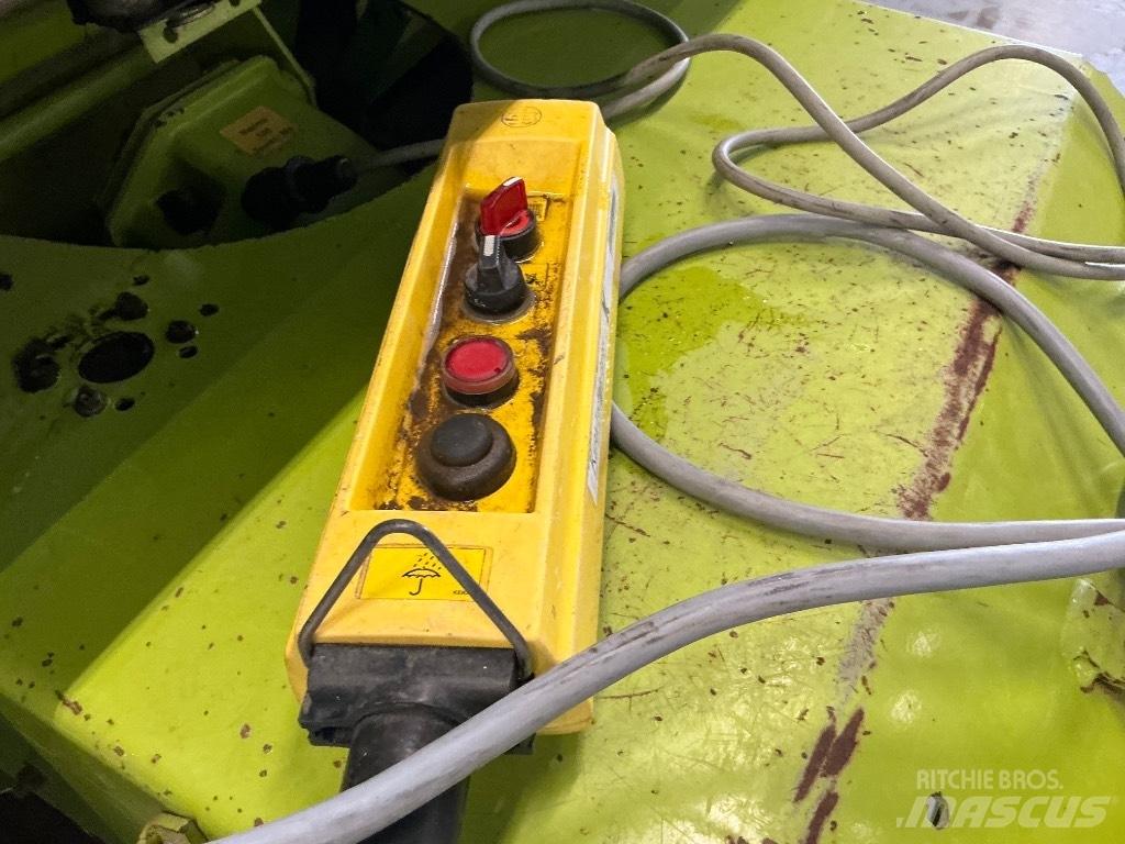CLAAS Rollant 240 Rotopresse