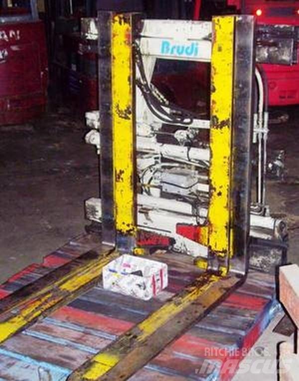  Twin pallet handler Transpallet elettrici a timone