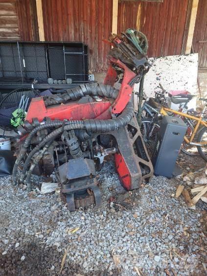 Komatsu C123 Decespugliatrici e trinciatrici idrauliche