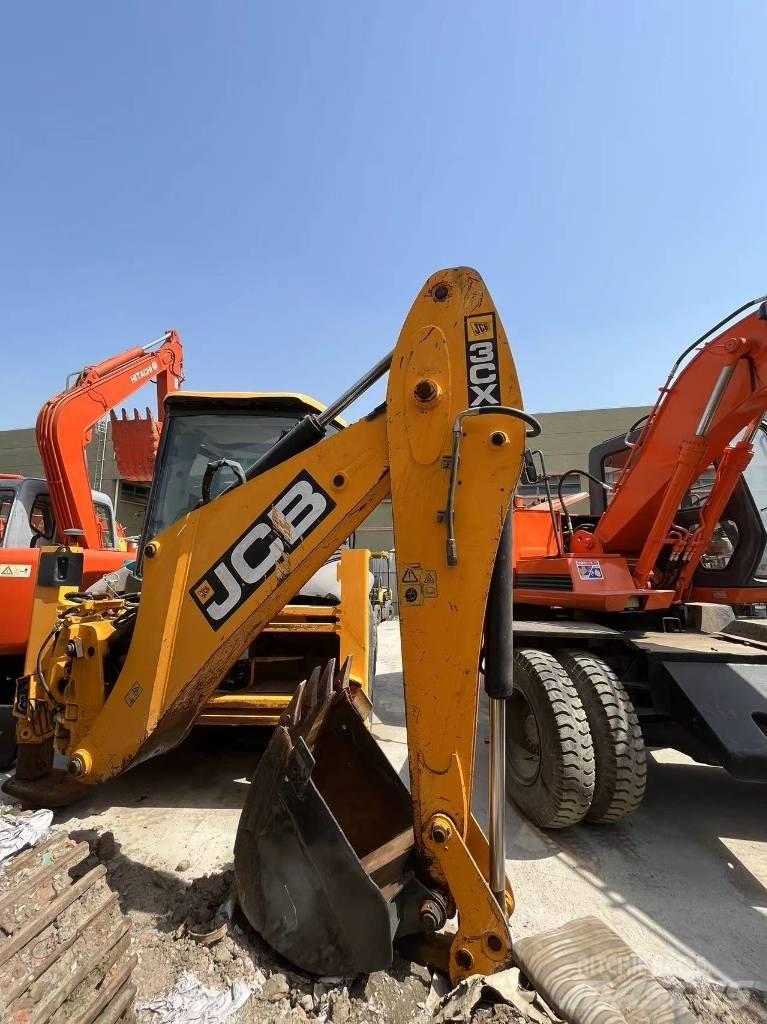 JCB 3 CX Terne