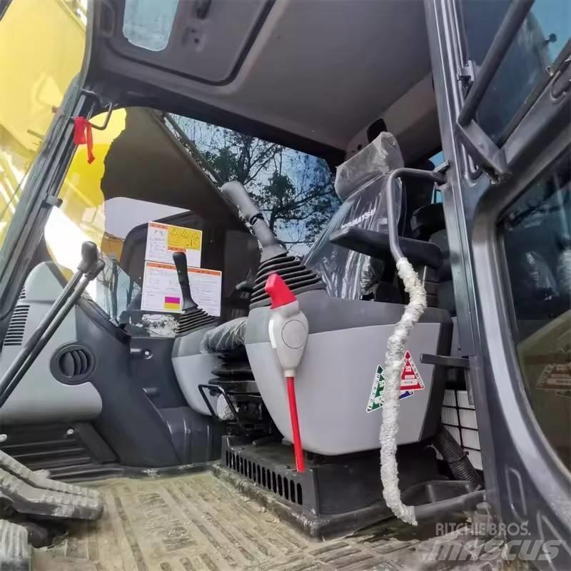 Komatsu PC270 Escavatori cingolati