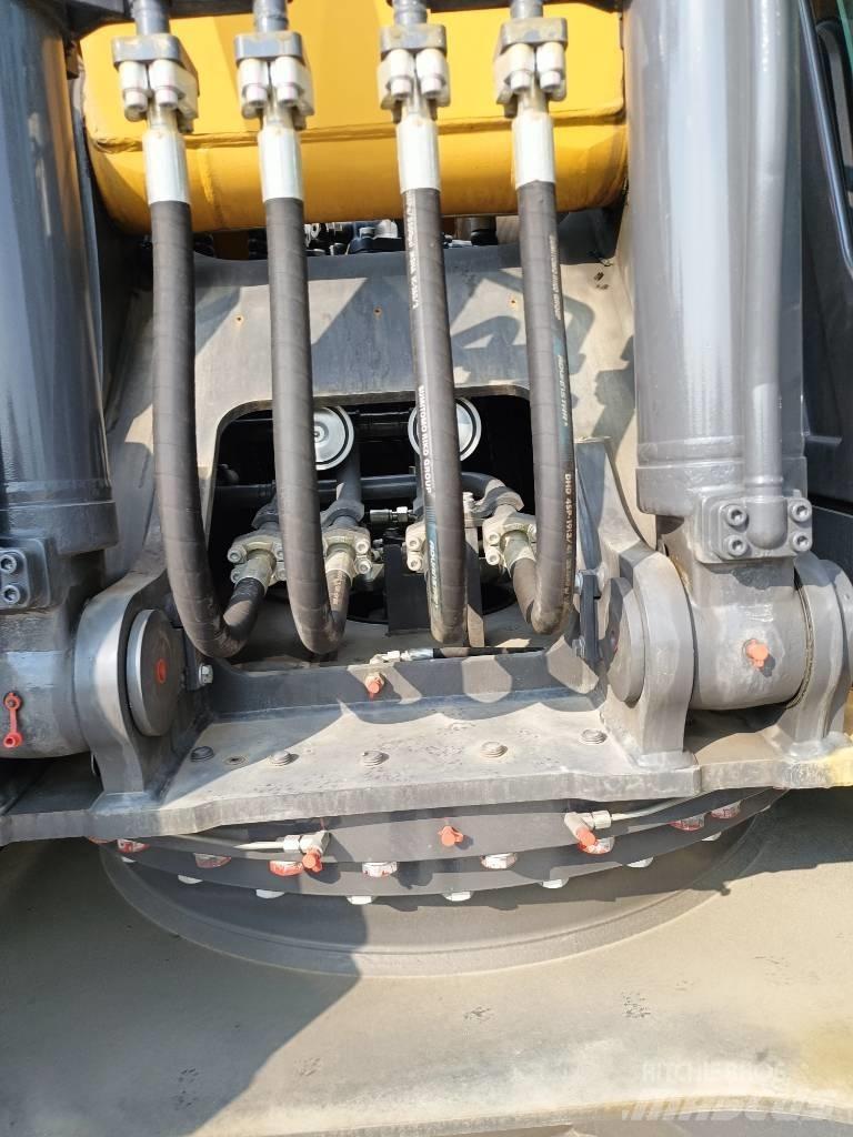 XCMG XE205GH Escavatori cingolati