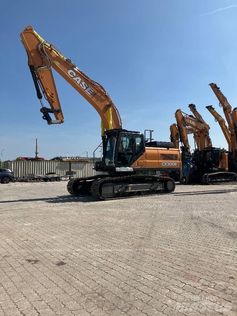 CASE CX300E Escavatori cingolati