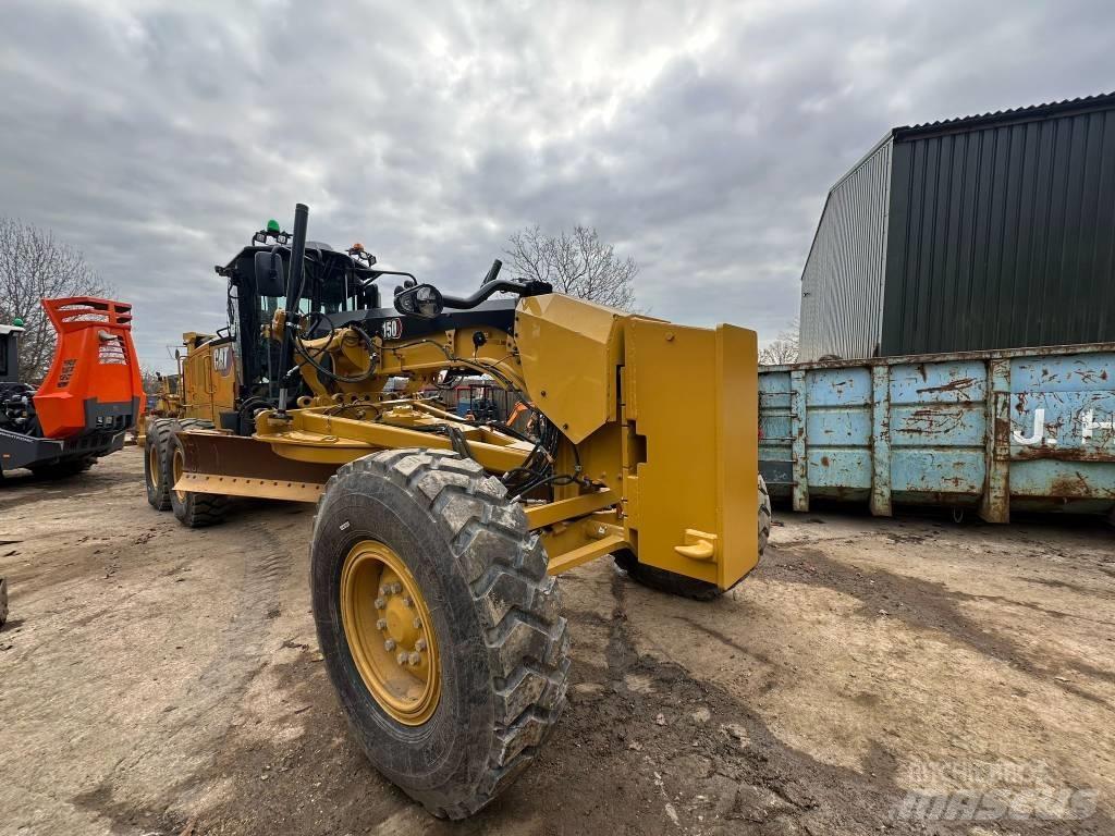 CAT 150 Motorgraders