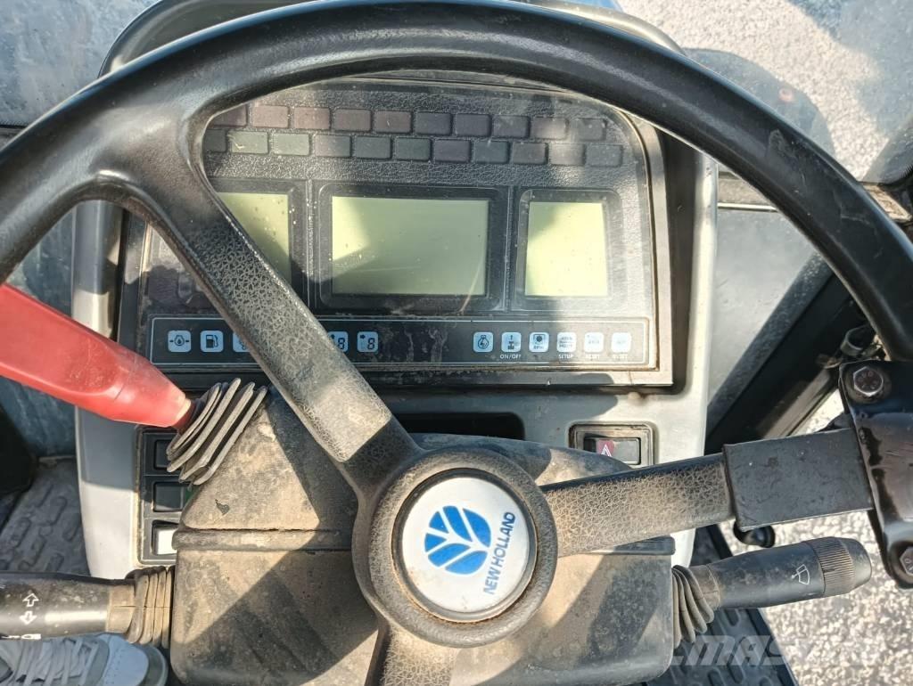 New Holland TS 100 Trattori
