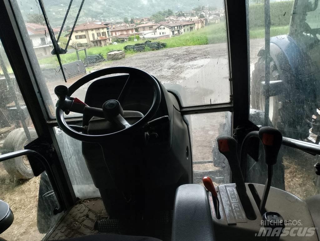New Holland TS 100 Trattori