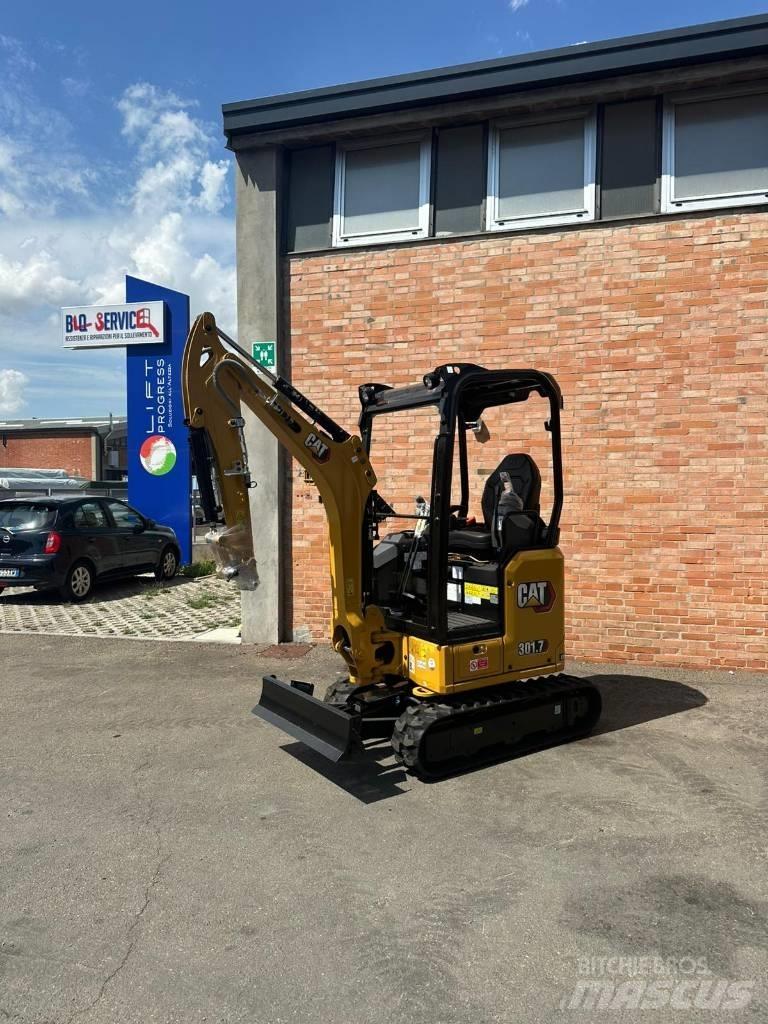 CAT 301.7 CR Escavatori medi 7t - 12t