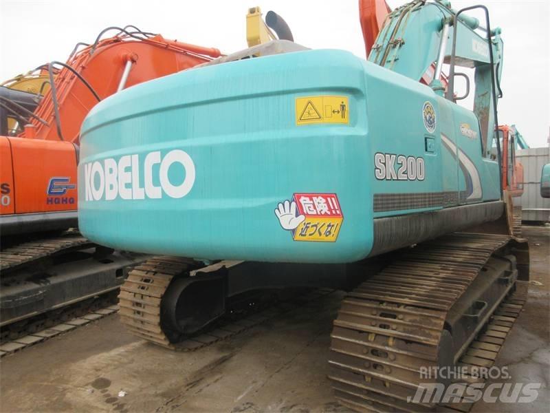 Kobelco SK200-8 Escavatori cingolati