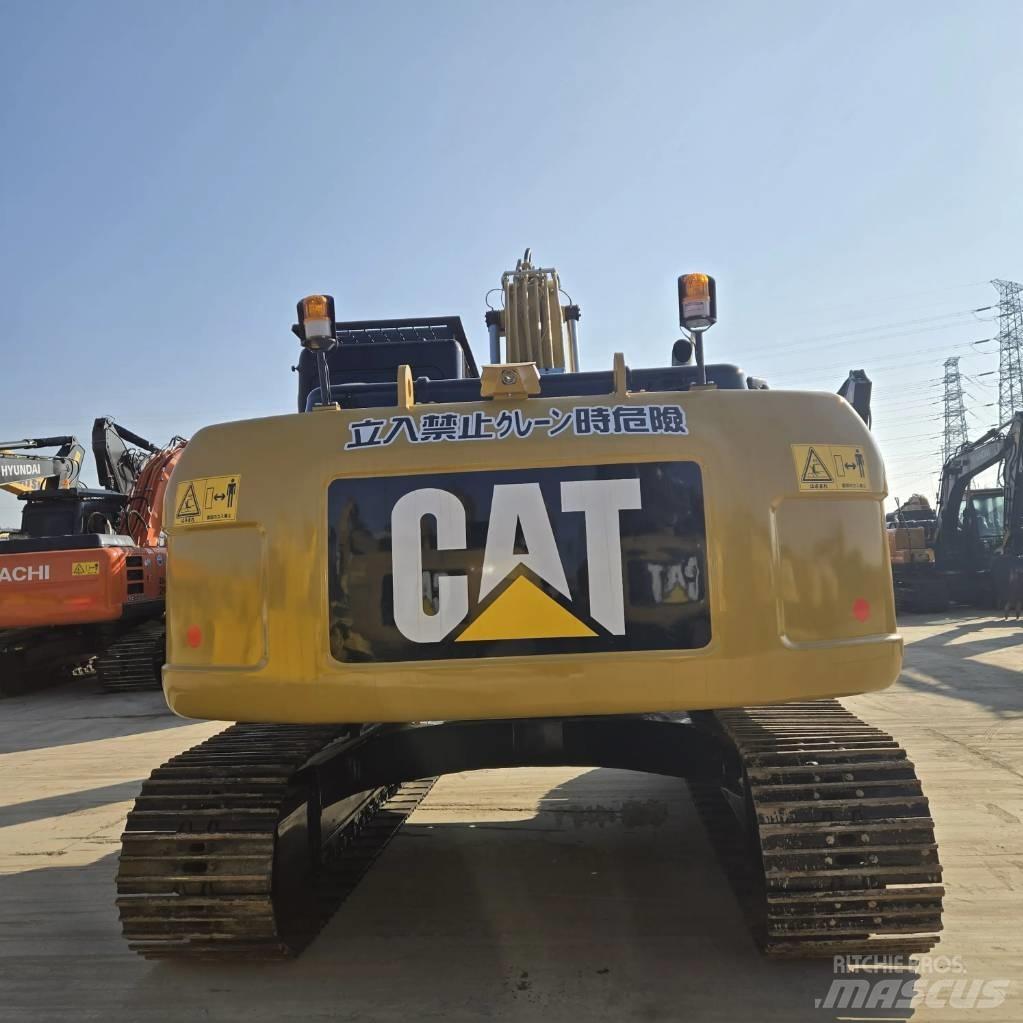 CAT 323 D L Escavatori medi 7t - 12t