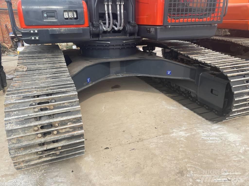 Doosan DX225lc-9 Escavatori cingolati