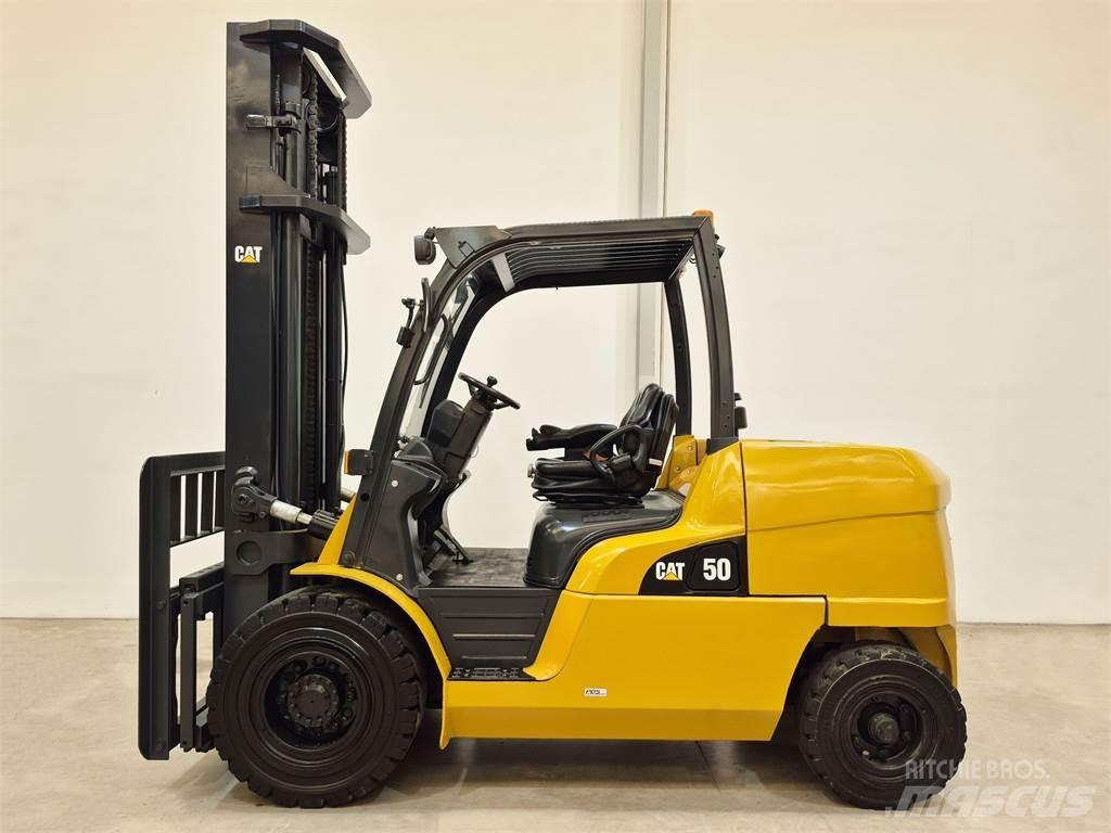 CAT DP50NB Carrelli elevatori diesel