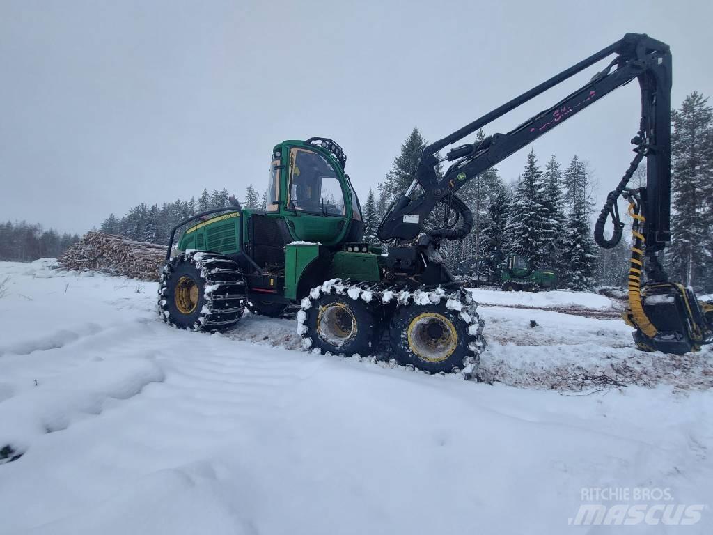 John Deere 1070 E Abbattitrici, Disboscatrici