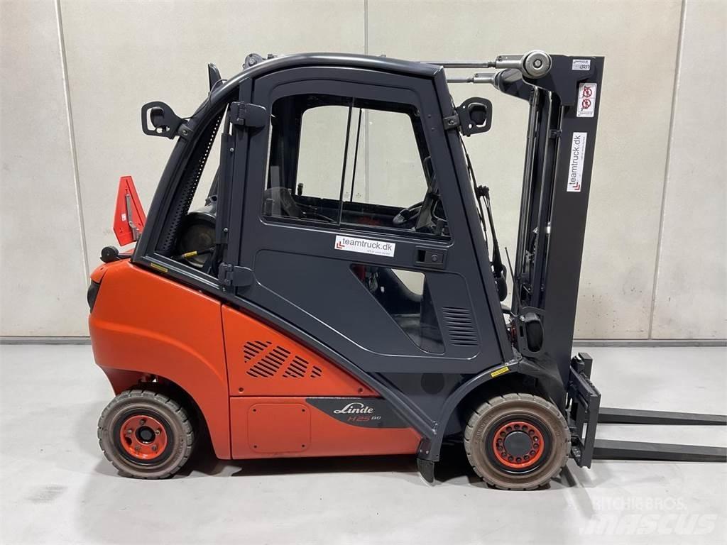 Linde H25T-02 Carrelli elevatori GPL