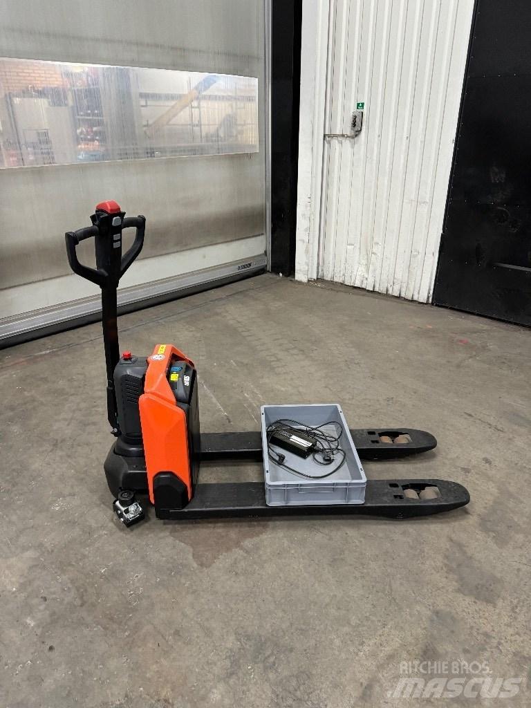 Toyota LHE130 Transpallet manuale