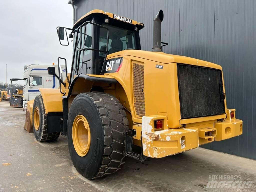 CAT 950H Pale gommate