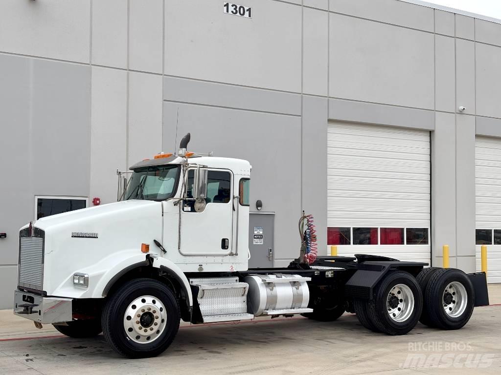 Kenworth T800 Motrici e Trattori Stradali