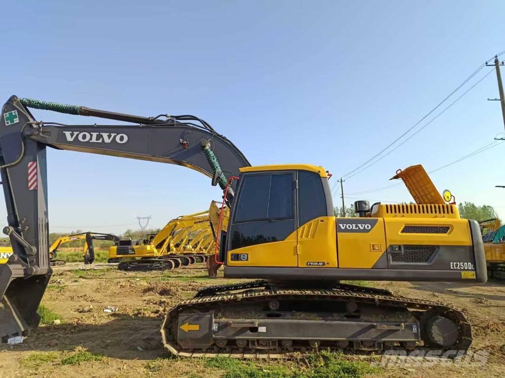Volvo EC 250 D L Escavatori cingolati