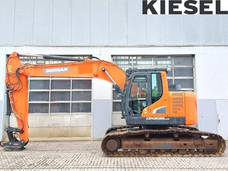 Doosan DX 235 LCR-5 Escavatori cingolati