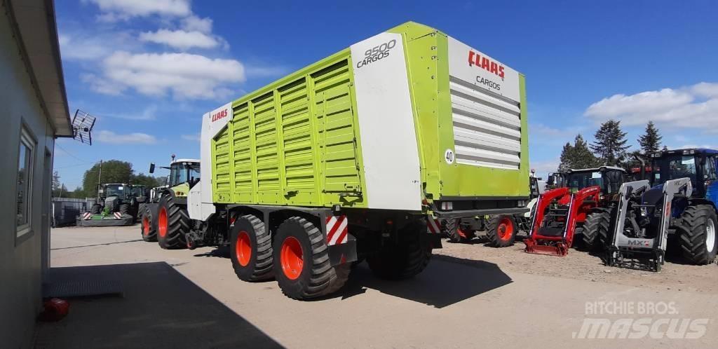 CLAAS Cargos 9500 Rimorchi autocaricanti