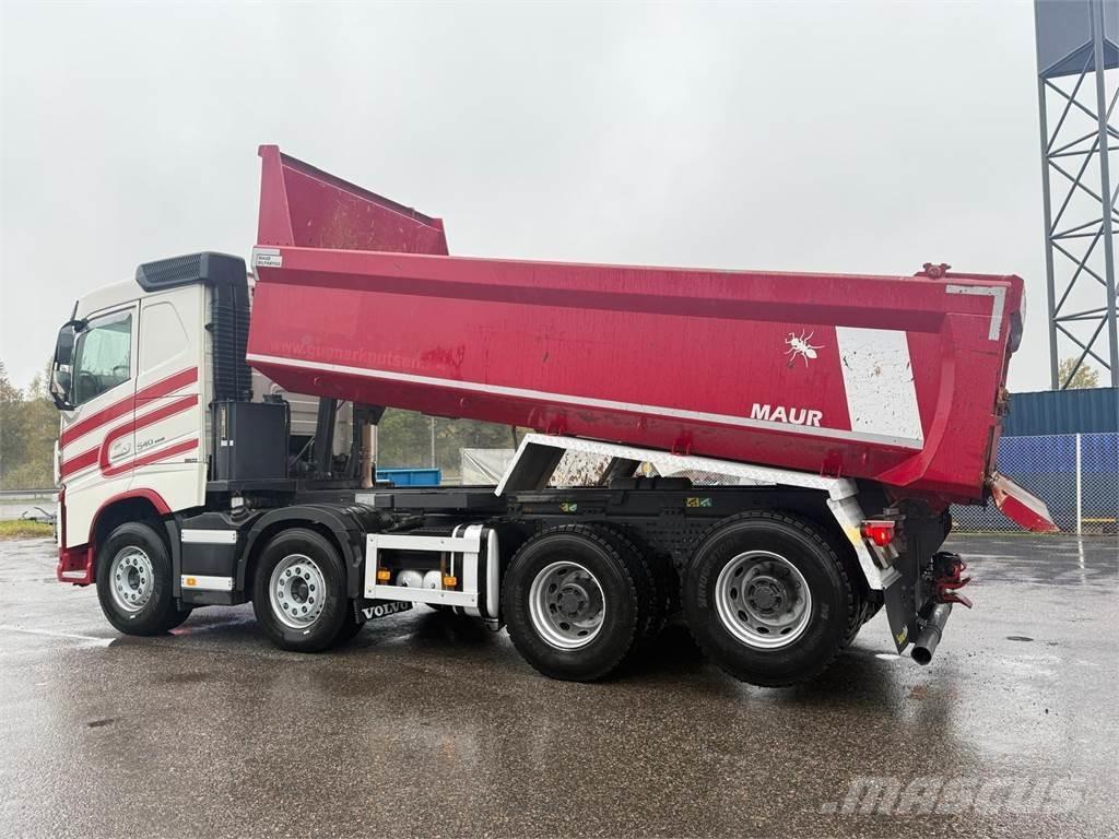 Volvo FH540 8x4 Camion ribaltabili