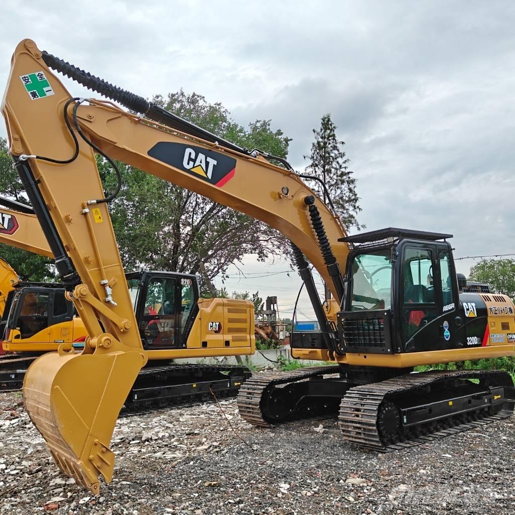 CAT 320D2 Escavatori cingolati