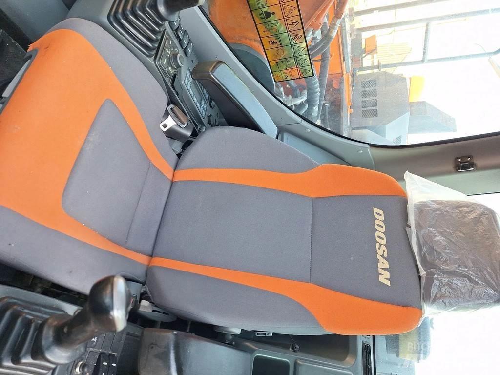Doosan DX235lc Escavatori cingolati