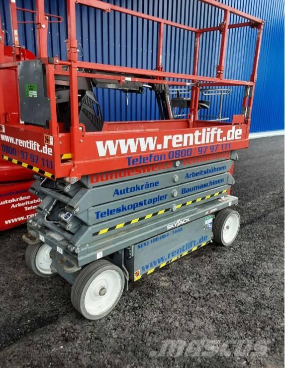 SkyJack SJ III 3219 Piattaforme a pantografo
