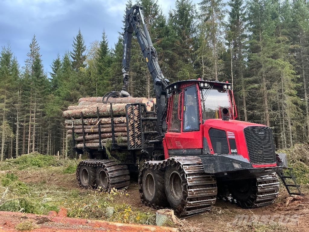 Komatsu 845 Forwarder