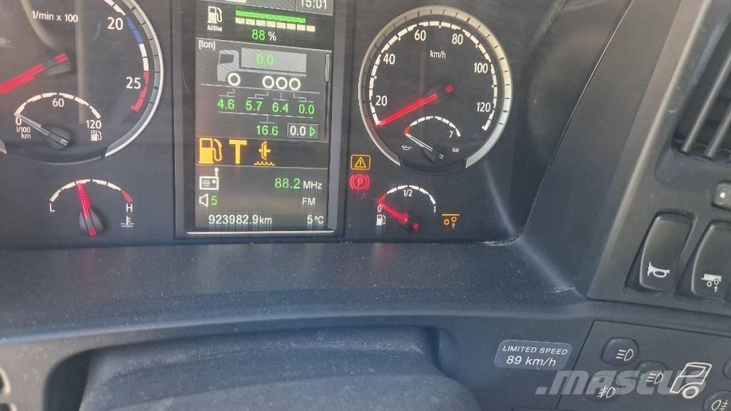 Scania R730 8x4*4 Camion trasporto legname