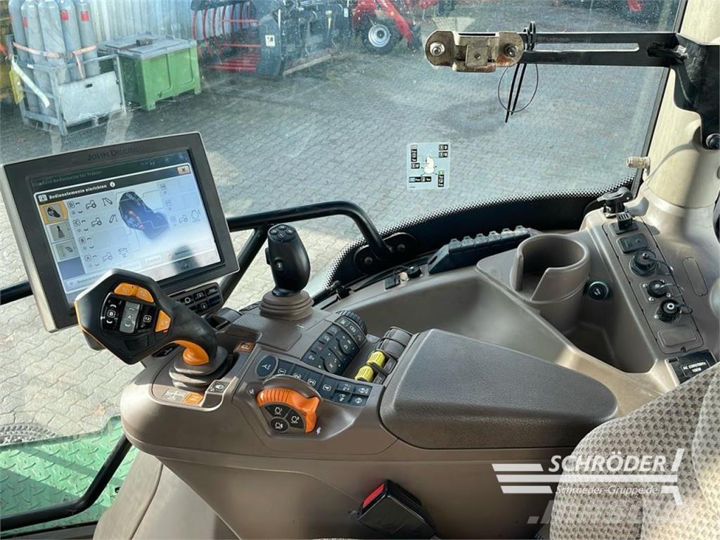 John Deere 6230 R Trattori