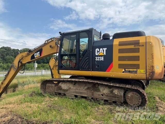 CAT 323 E Escavatori cingolati