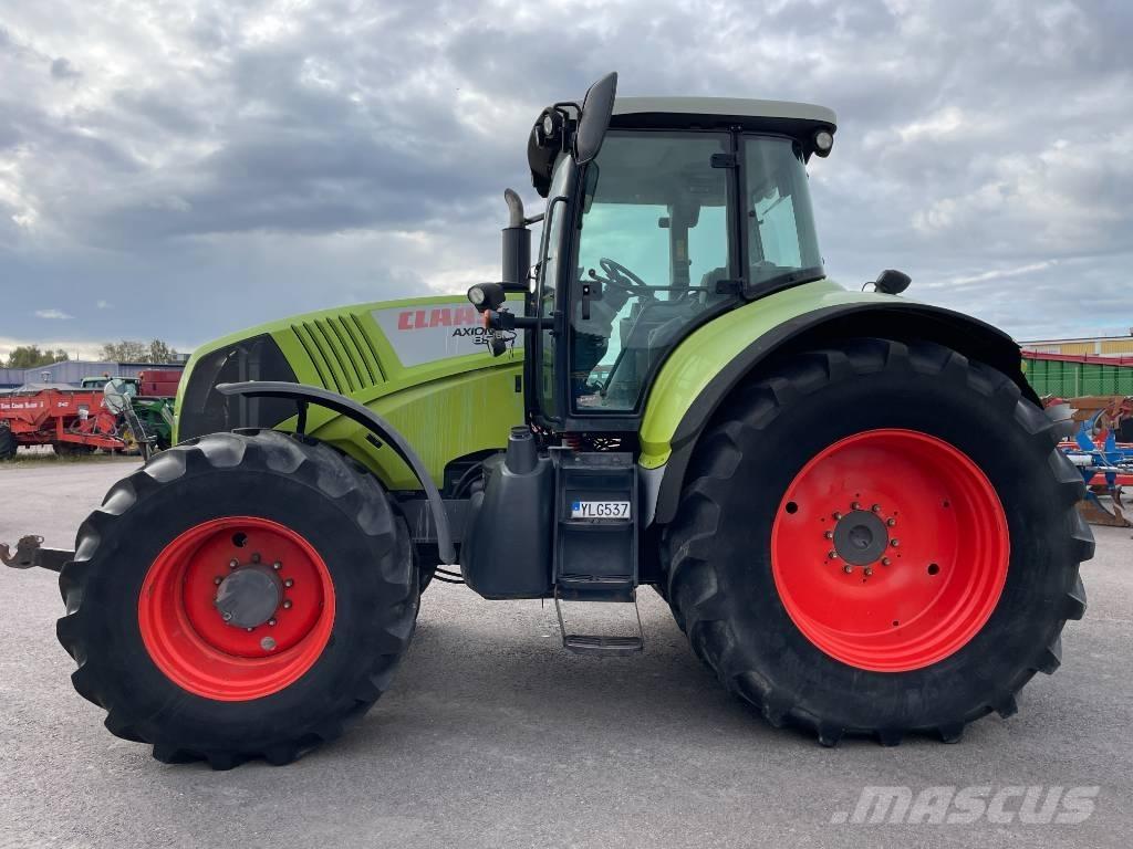 CLAAS Axion 850 Trattori