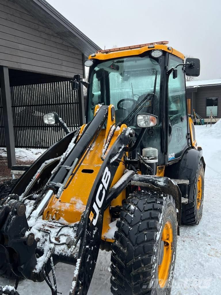 JCB 409 Pale gommate