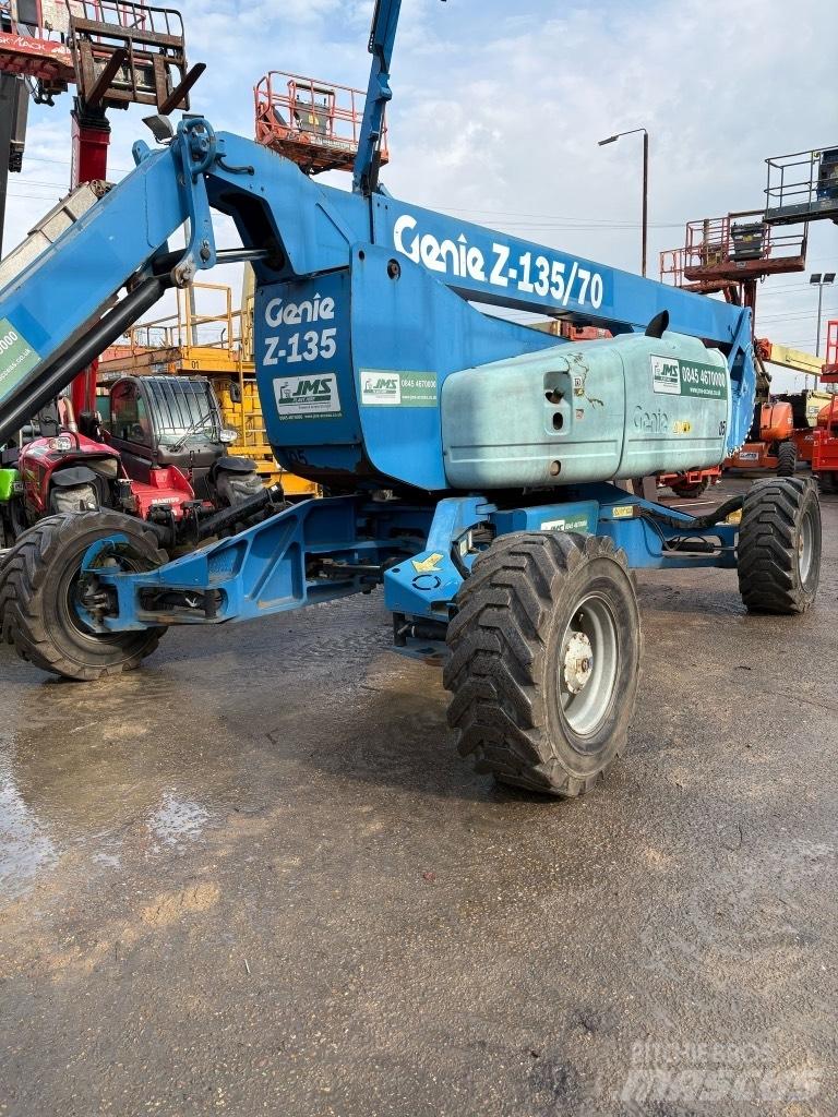 Genie Z 135/70 Piattaforme a braccio articolato