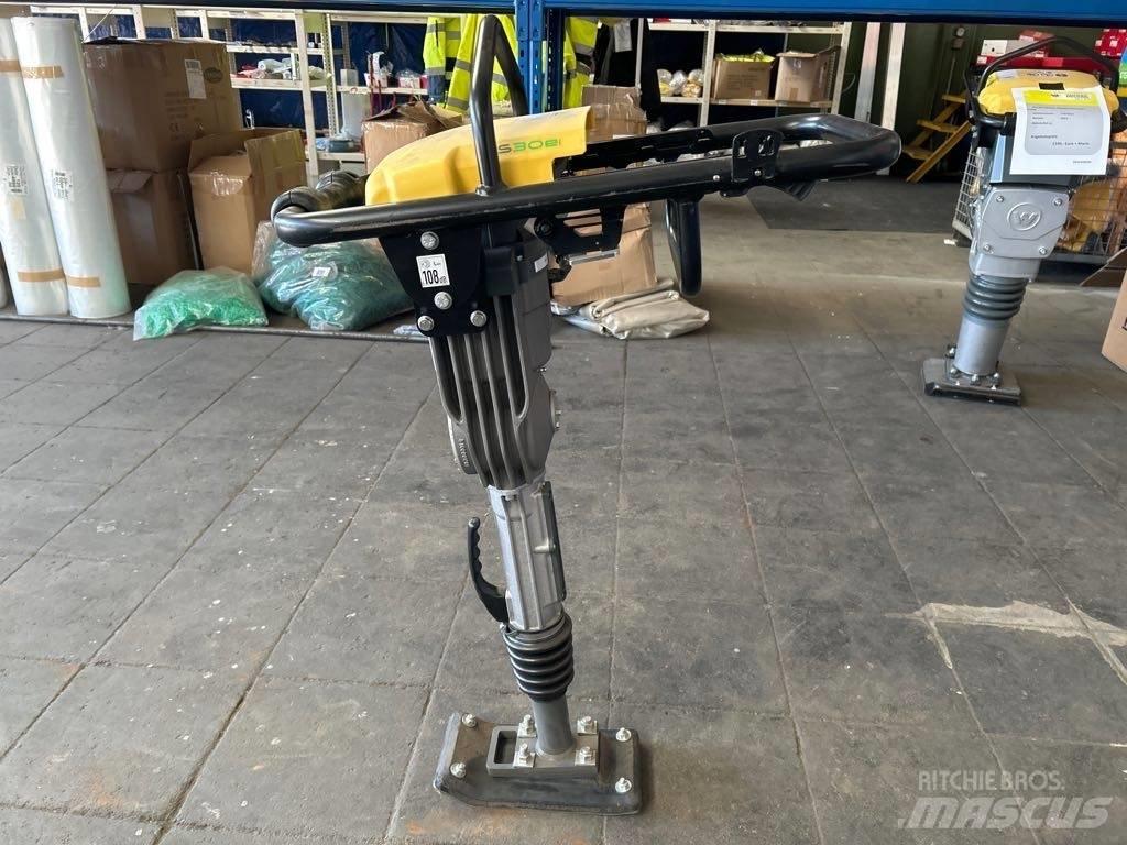 Wacker Neuson AS30e Vibrocostipatore verticale